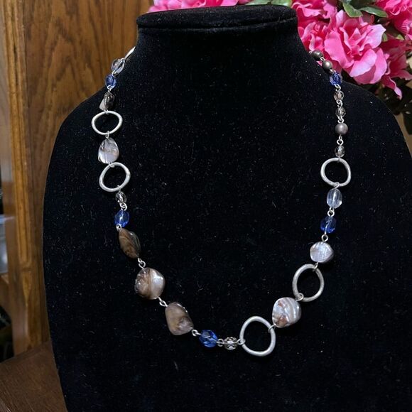 4 LIA SOPHIA NECKLACES LOT - Picture 1 of 4